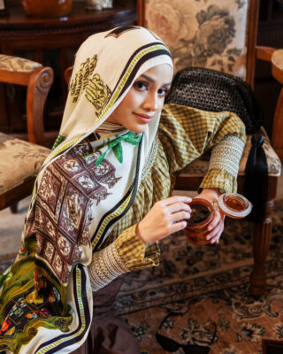Ruang Tamu (Twill Modal Shawl)